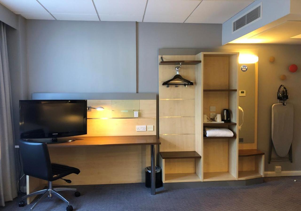 Holiday Inn Express Edinburgh City Centre By Ihg Esterno foto
