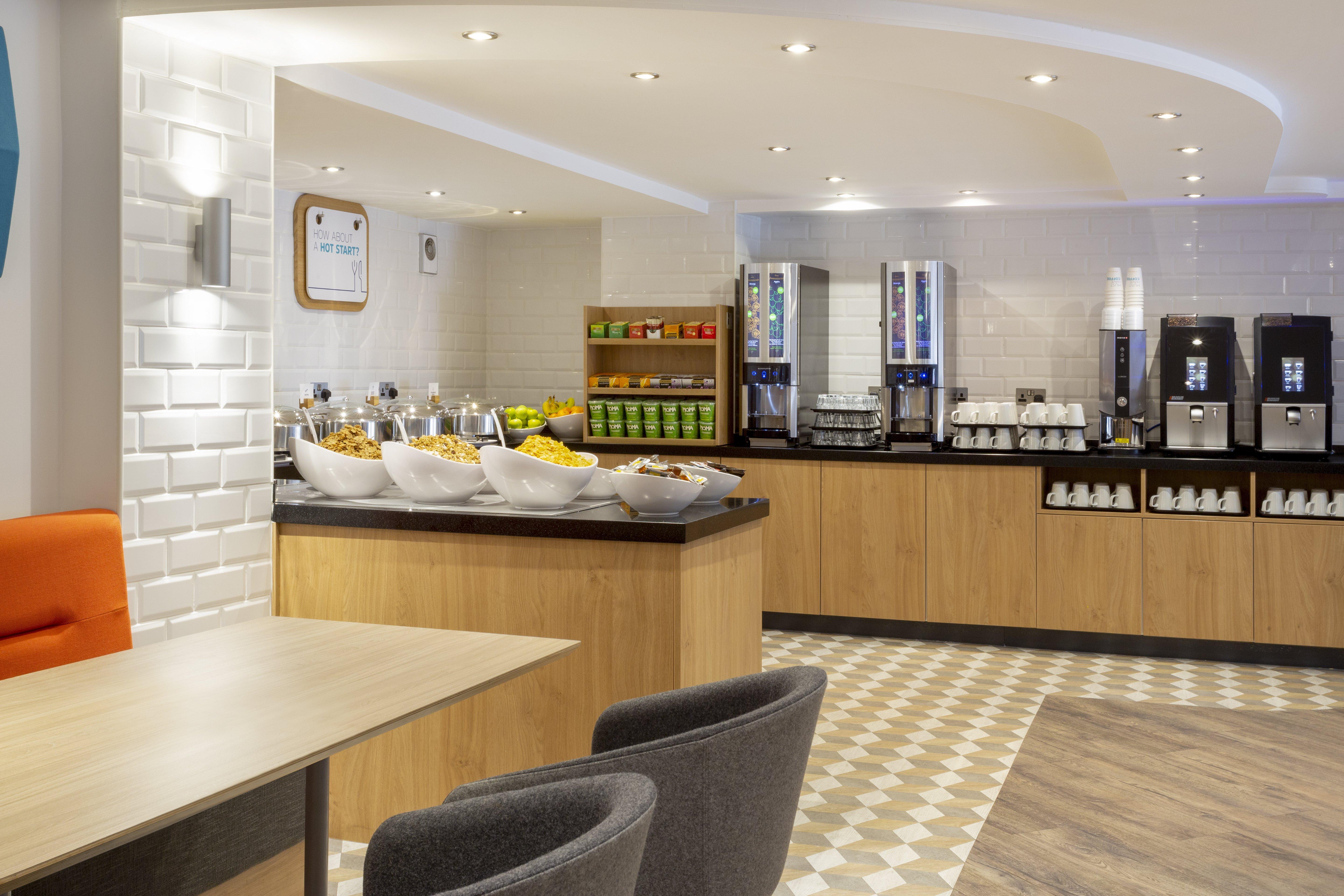 Holiday Inn Express Edinburgh City Centre By Ihg Esterno foto