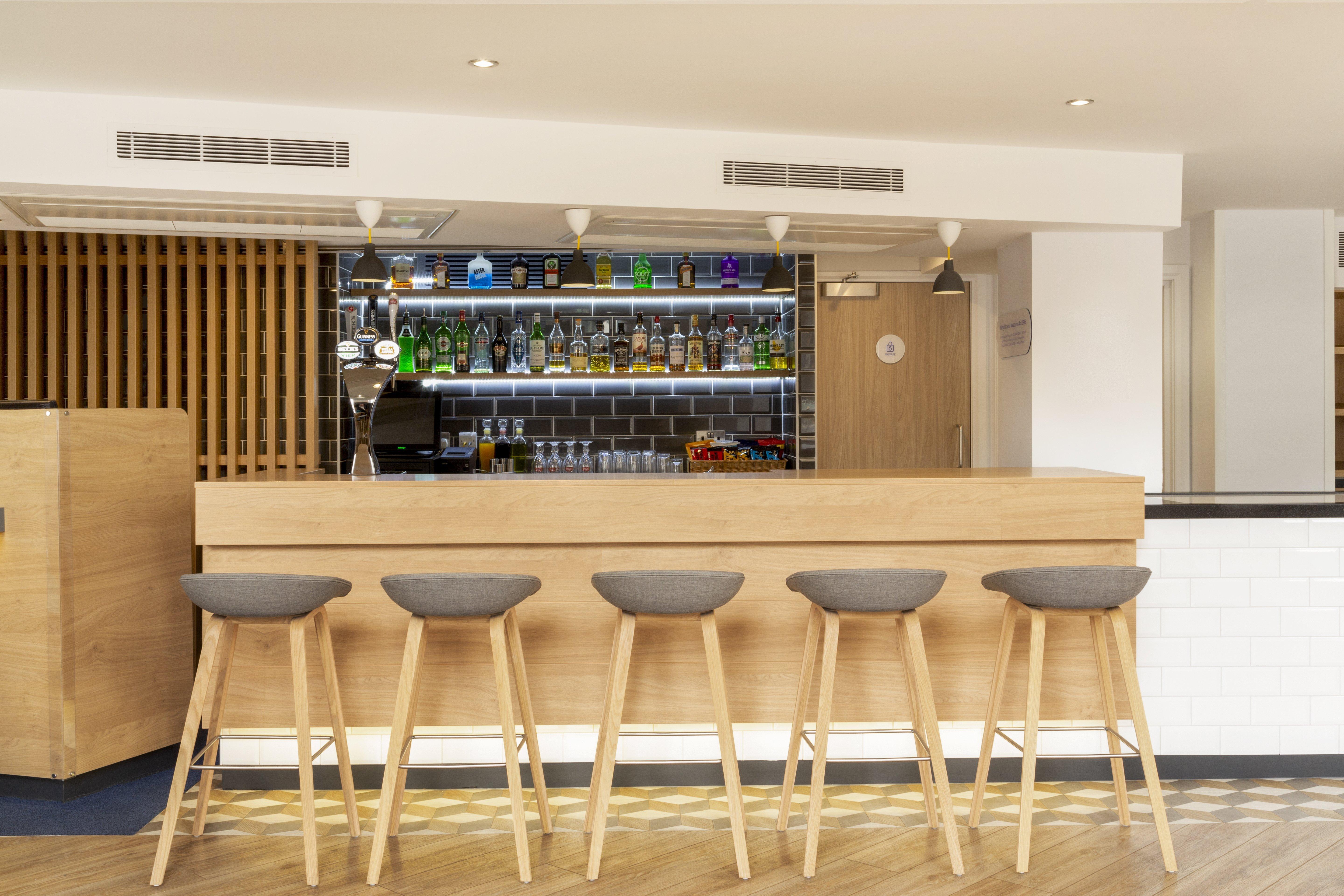 Holiday Inn Express Edinburgh City Centre By Ihg Esterno foto