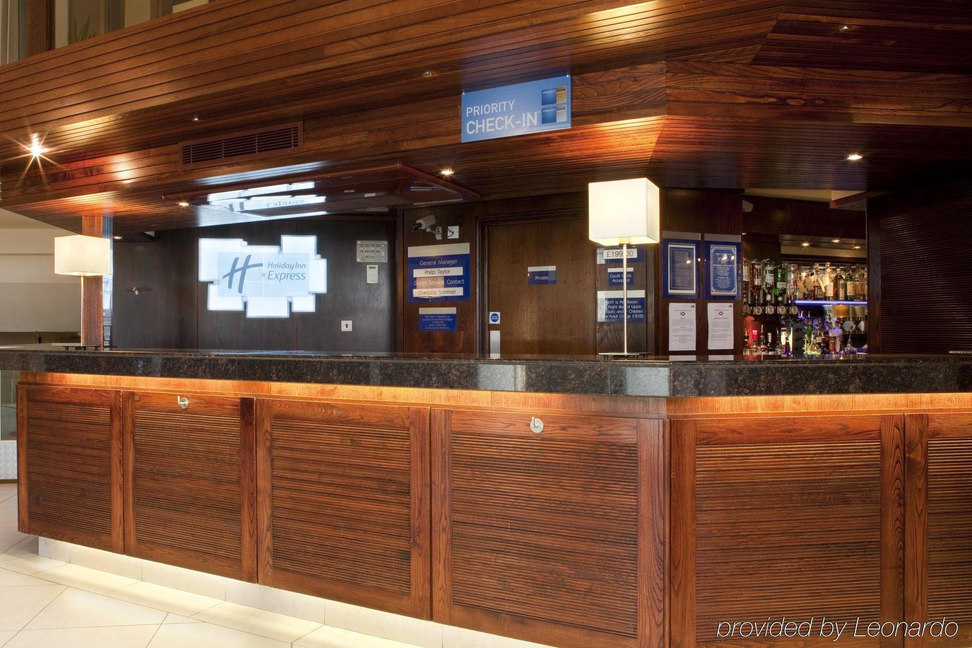 Holiday Inn Express Edinburgh City Centre By Ihg Interno foto