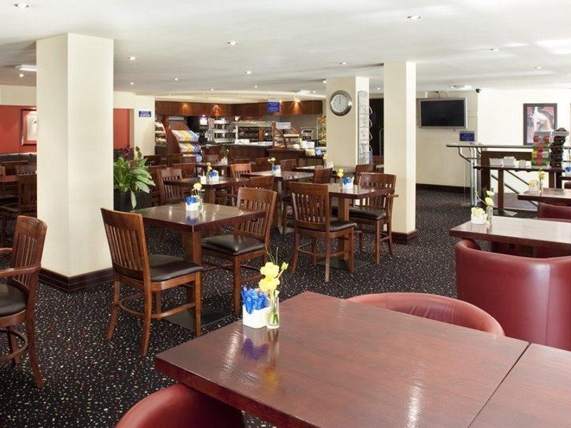 Holiday Inn Express Edinburgh City Centre By Ihg Esterno foto